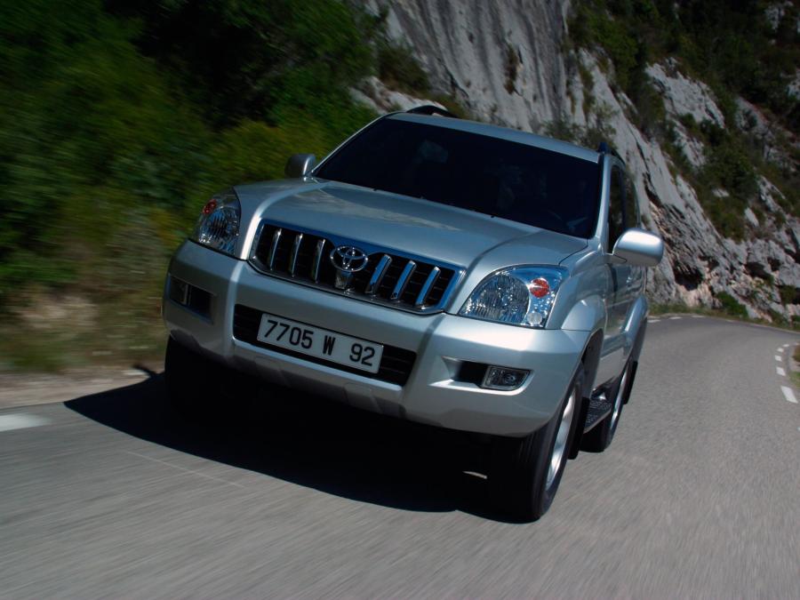  Toyota Land Cruiser Prado 120 3-Door 2003 года  (фото 28 из 29)